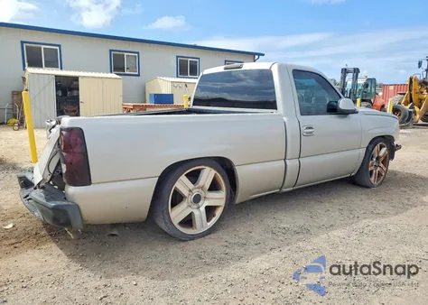 2006 Chevrolet Silverado C1500 из США, поврежденный, VIN 3GCEC14Z46G223237